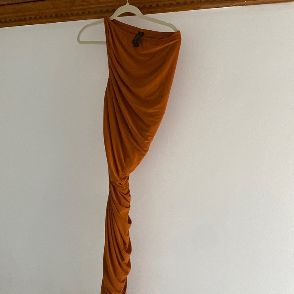 Norma Kamali Orange One Shoulder Dress - Picture 2 of 5